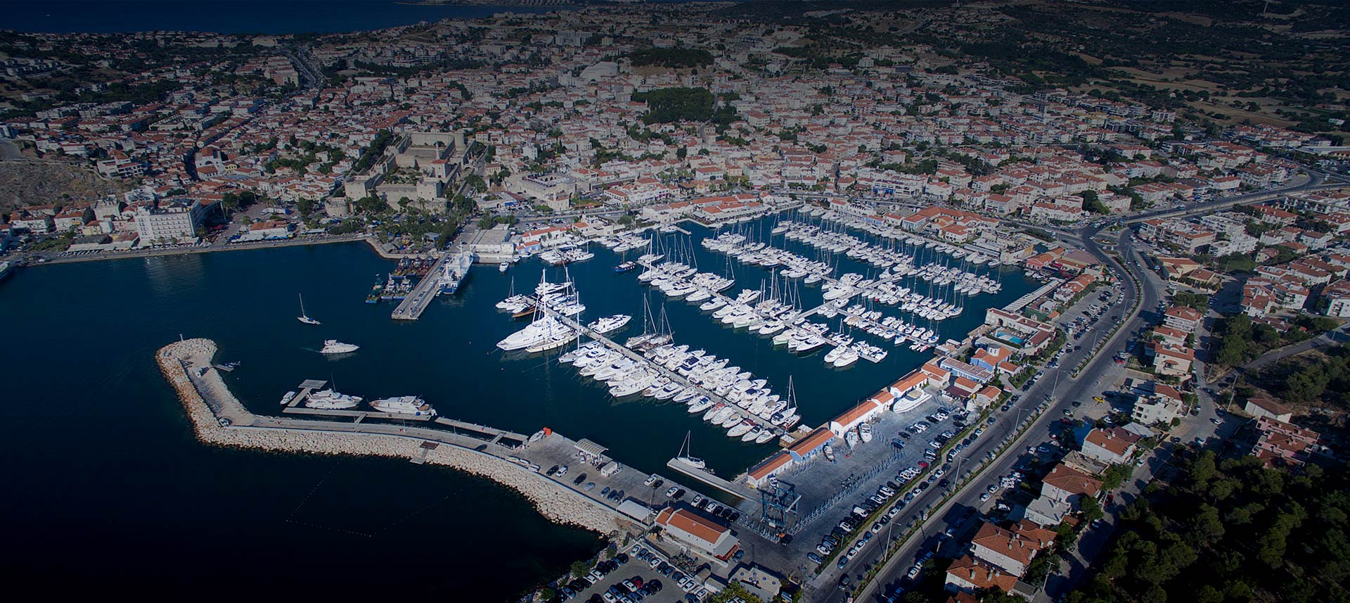 ÇEŞME MARİNA İZMİR